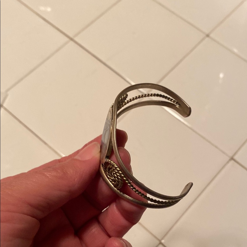 Vintage Mexican Cuff bracelet - Picture 4 of 4